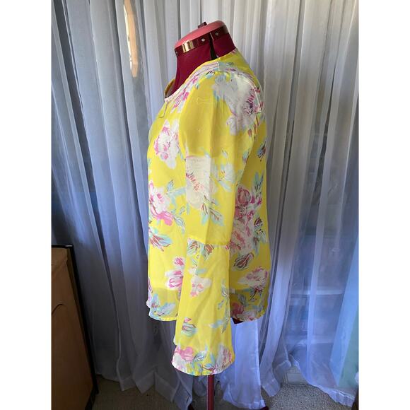 Pink Lily knit top floral yellow bell sleeves - Picture 6 of 10